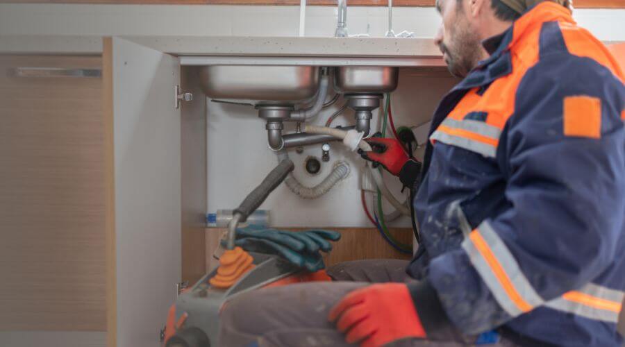 Expert burst pipe repair services in Ossineke, MI